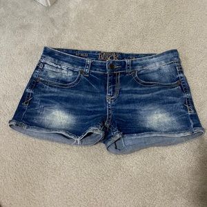 Buckle black jeans shorts
